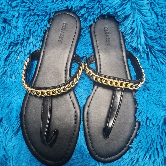 Old Navy Faux Leather T-Strap Chain Sandals Womens Size 9 - Picture 1 of 3
